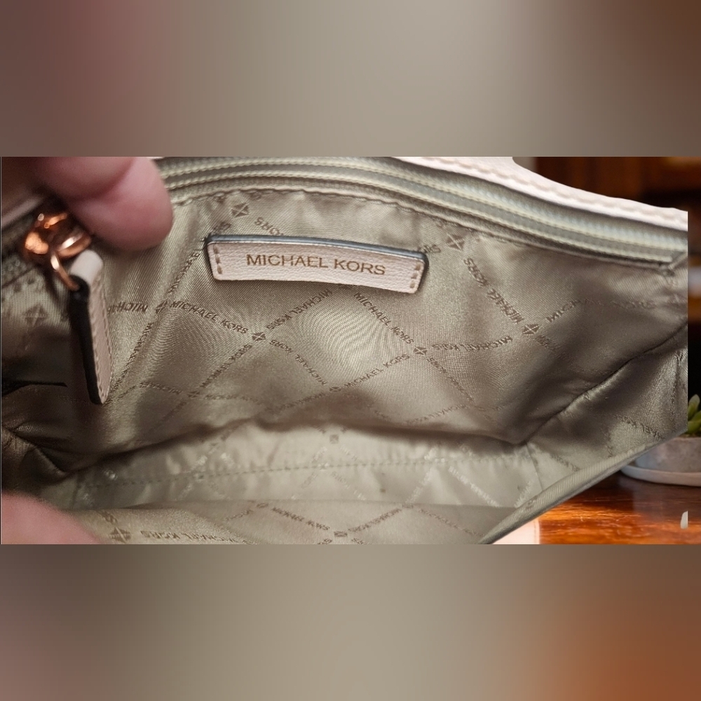 Michael Kors Mott Medium Top Handle Satchel In Powder Blush-Saffiano Leather - Picture 13 of 15